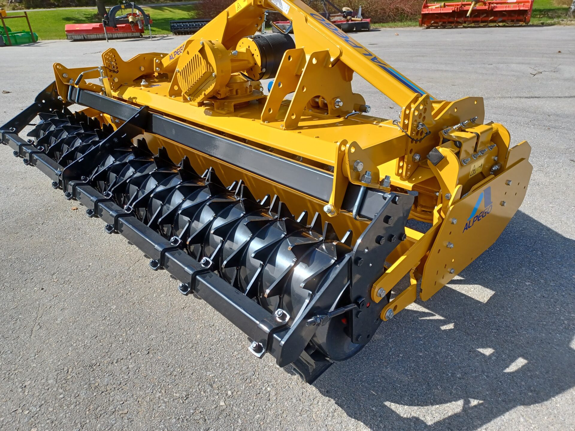 Alpego RK 300 Rapido, 3m vaakatasojyrsin haineväjyrällä - Image 2