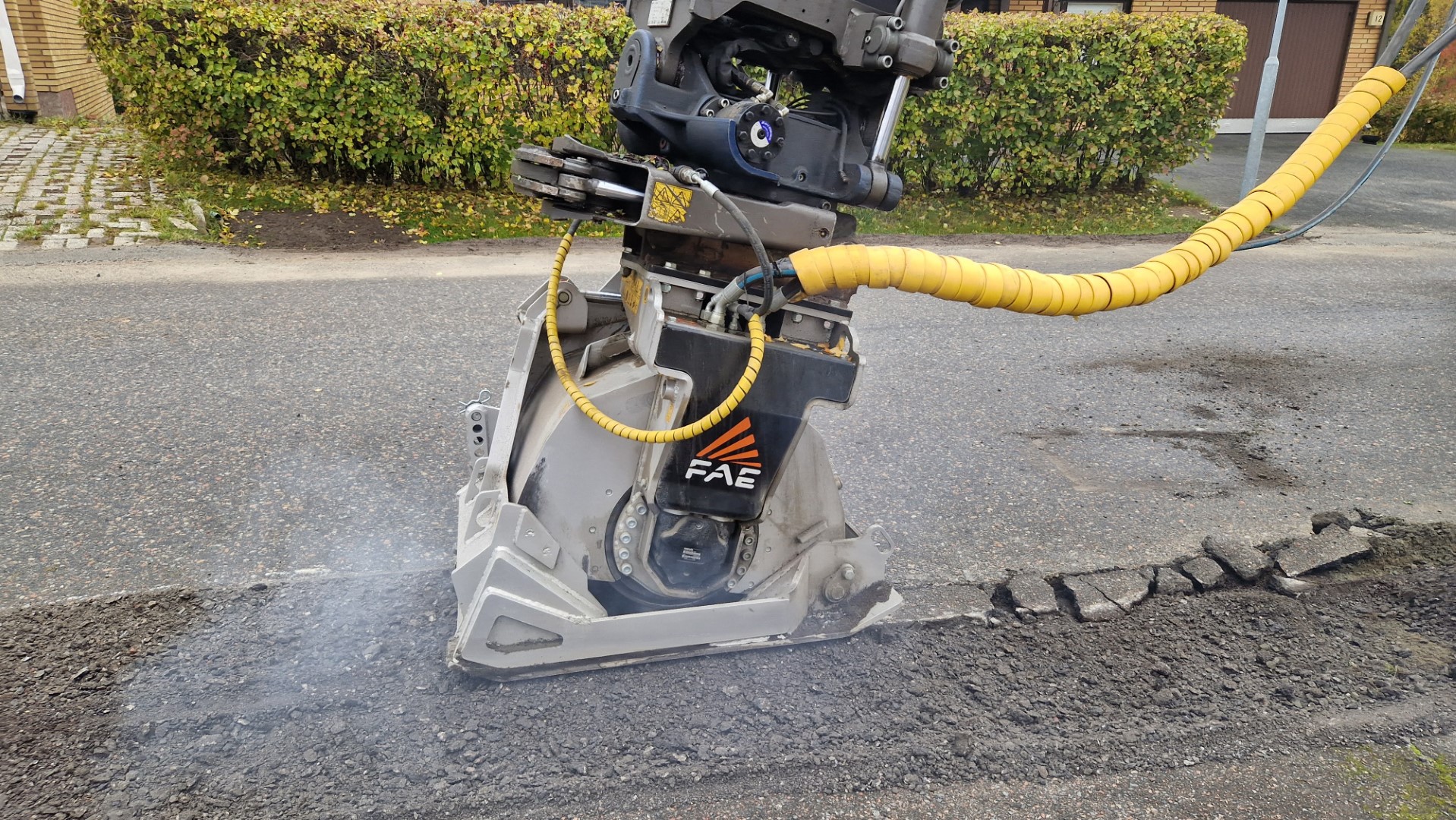 FAE RPL/EX Asfalttijyrsin Kaivinkoneeseen - Image 3