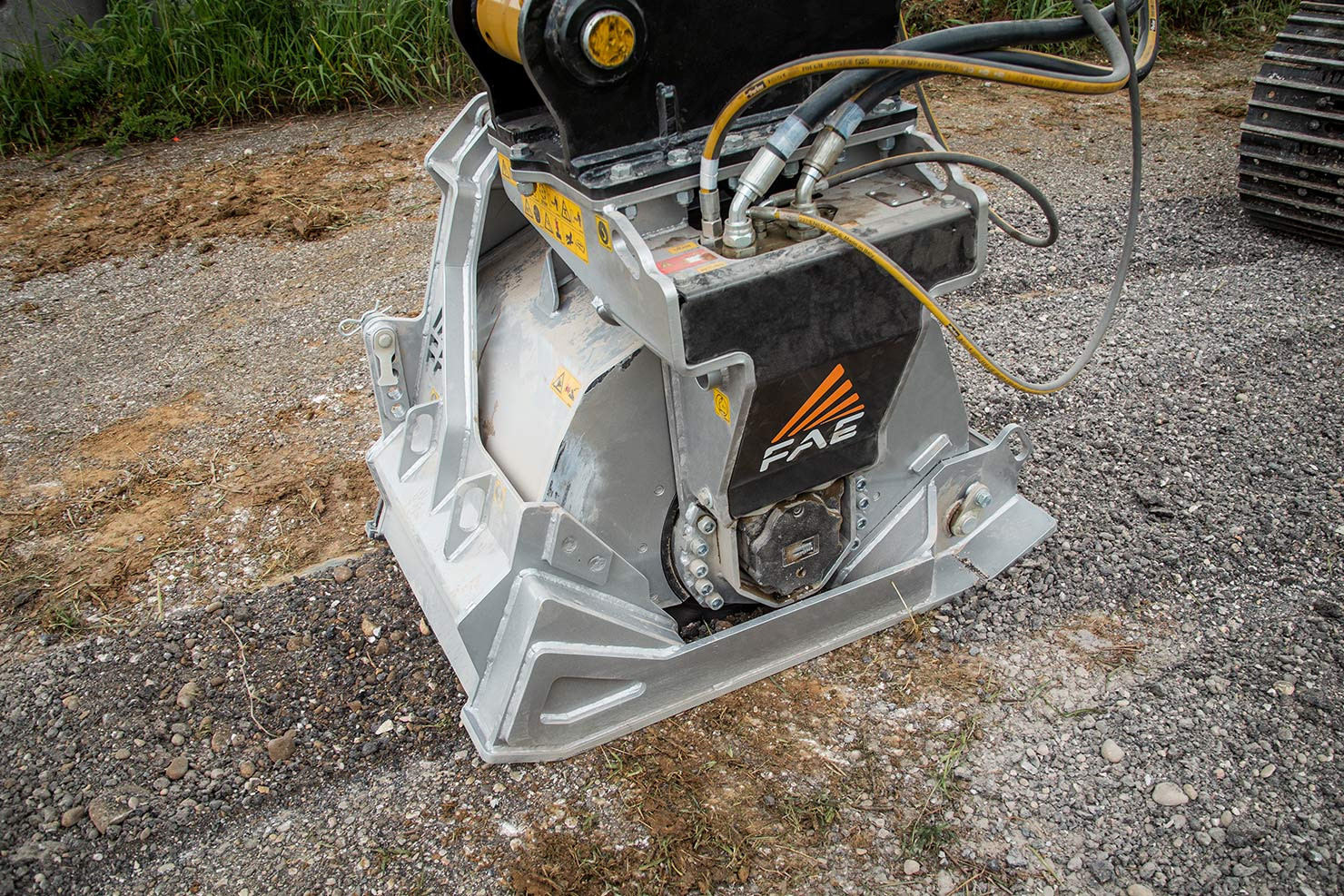 FAE RPL/EX Asfalttijyrsin Kaivinkoneeseen - Image 8
