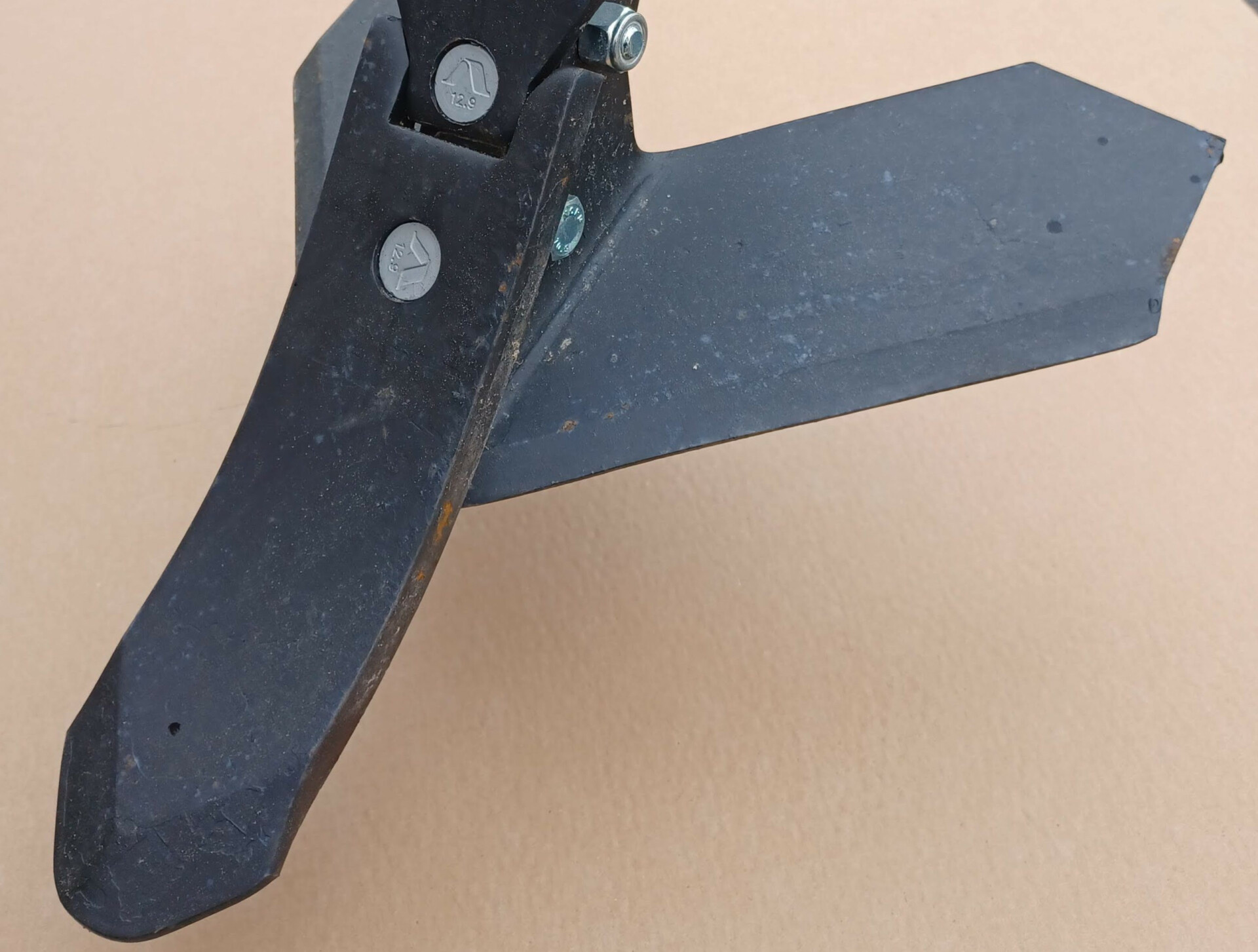 Alpego Cayman Terä Kuvattuna Yläviistosta