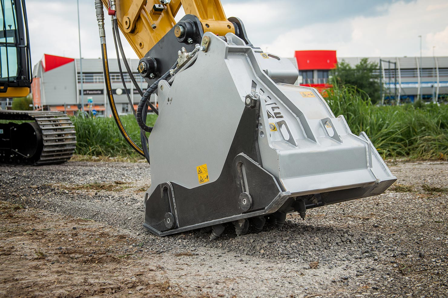 FAE RPL/EX Asfalttijyrsin Kaivinkoneeseen - Image 6