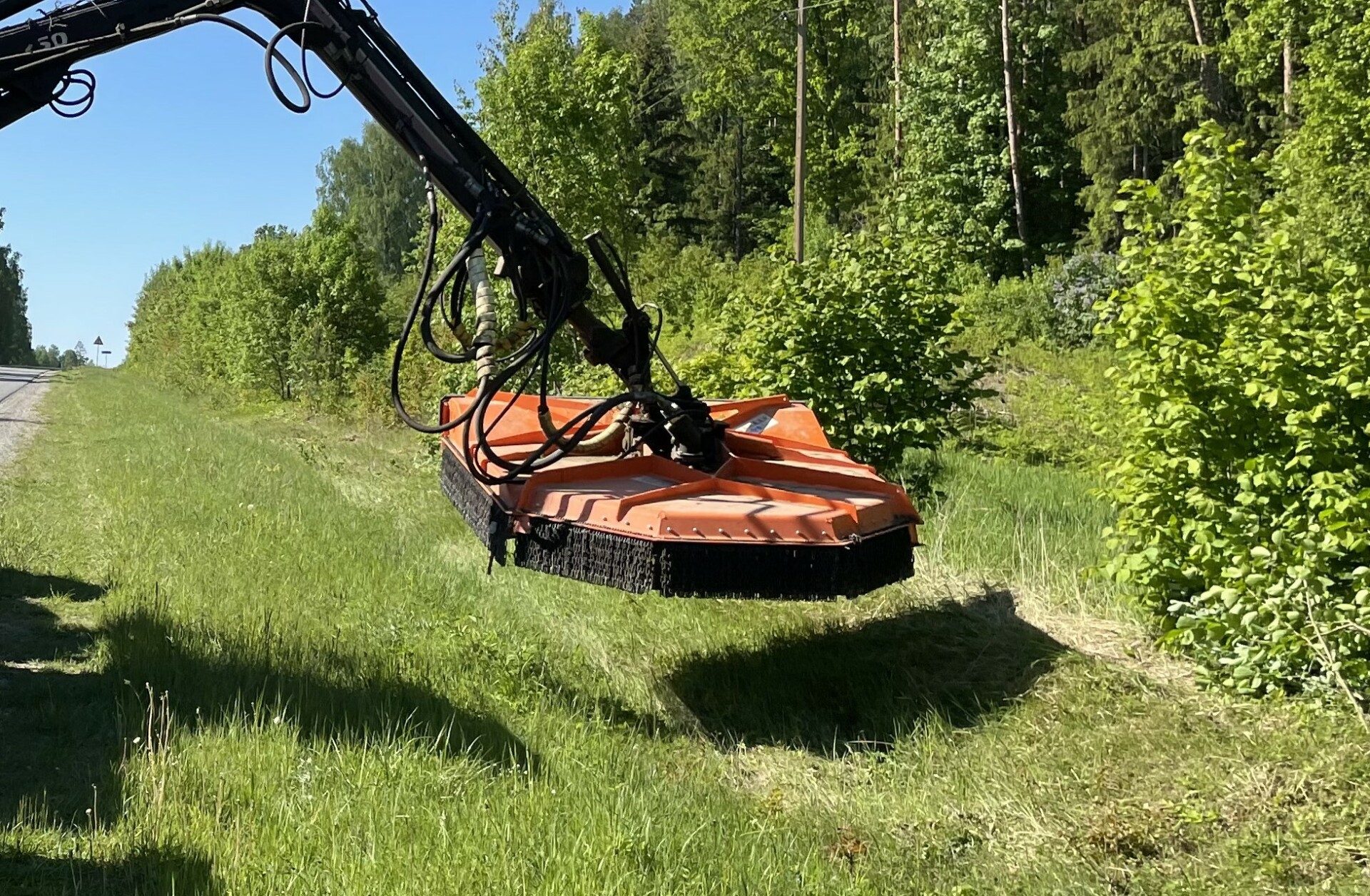 RCH E-Spider ketjumurskainpää tienvarsiniittoon