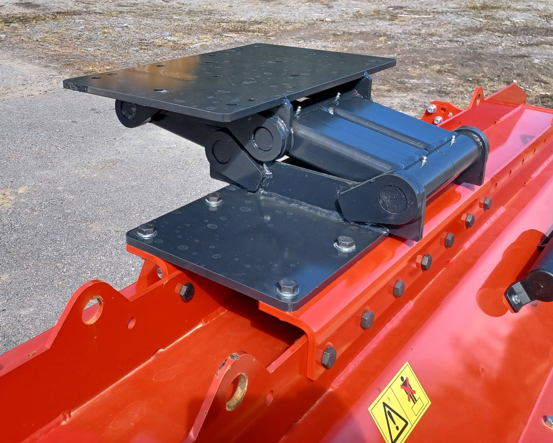 Kelluva kiinnikkeen alusta 1