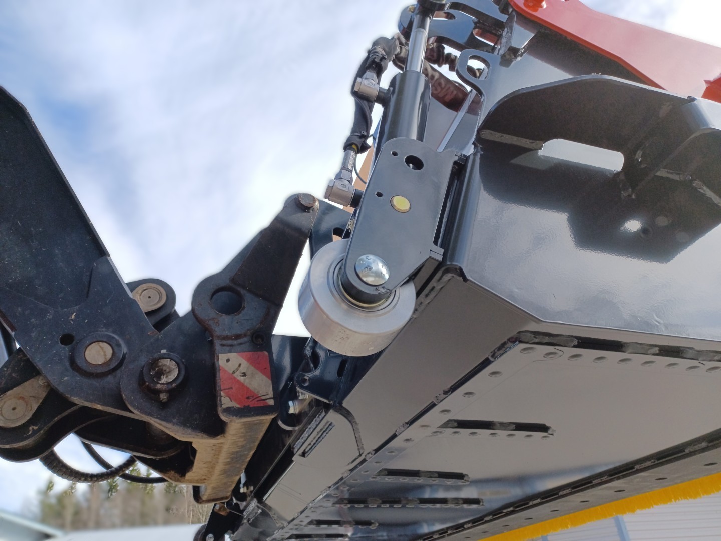 Kauhaharjat Adler KS 600 / KS 750 - Image 6