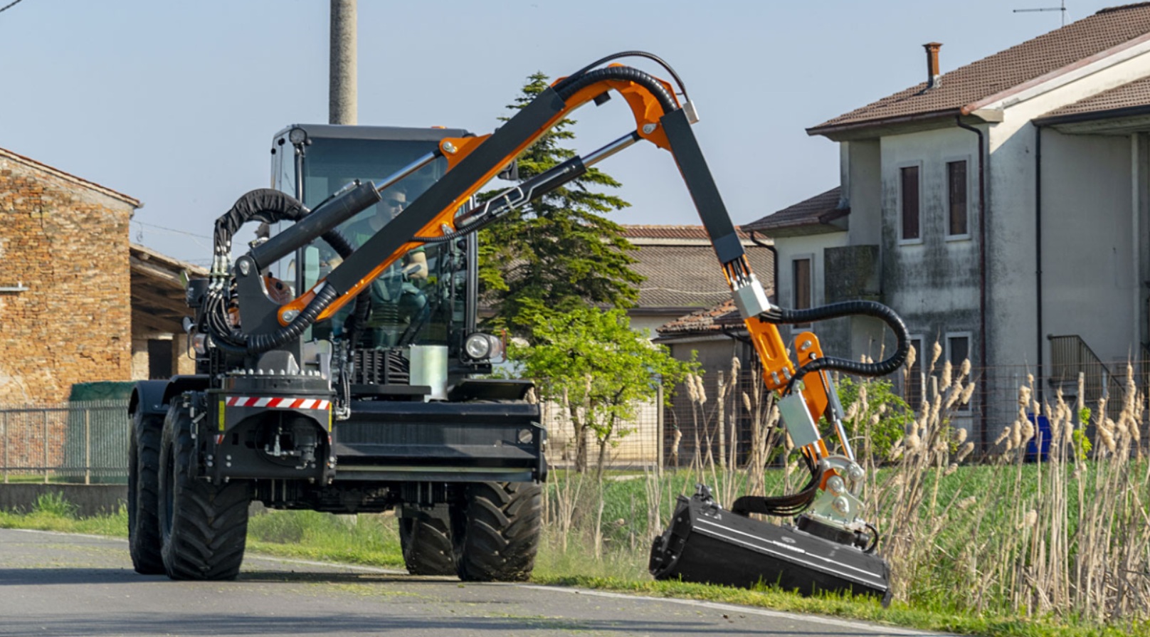 Energreen ILF Kommunal monitoimityökone - Image 2