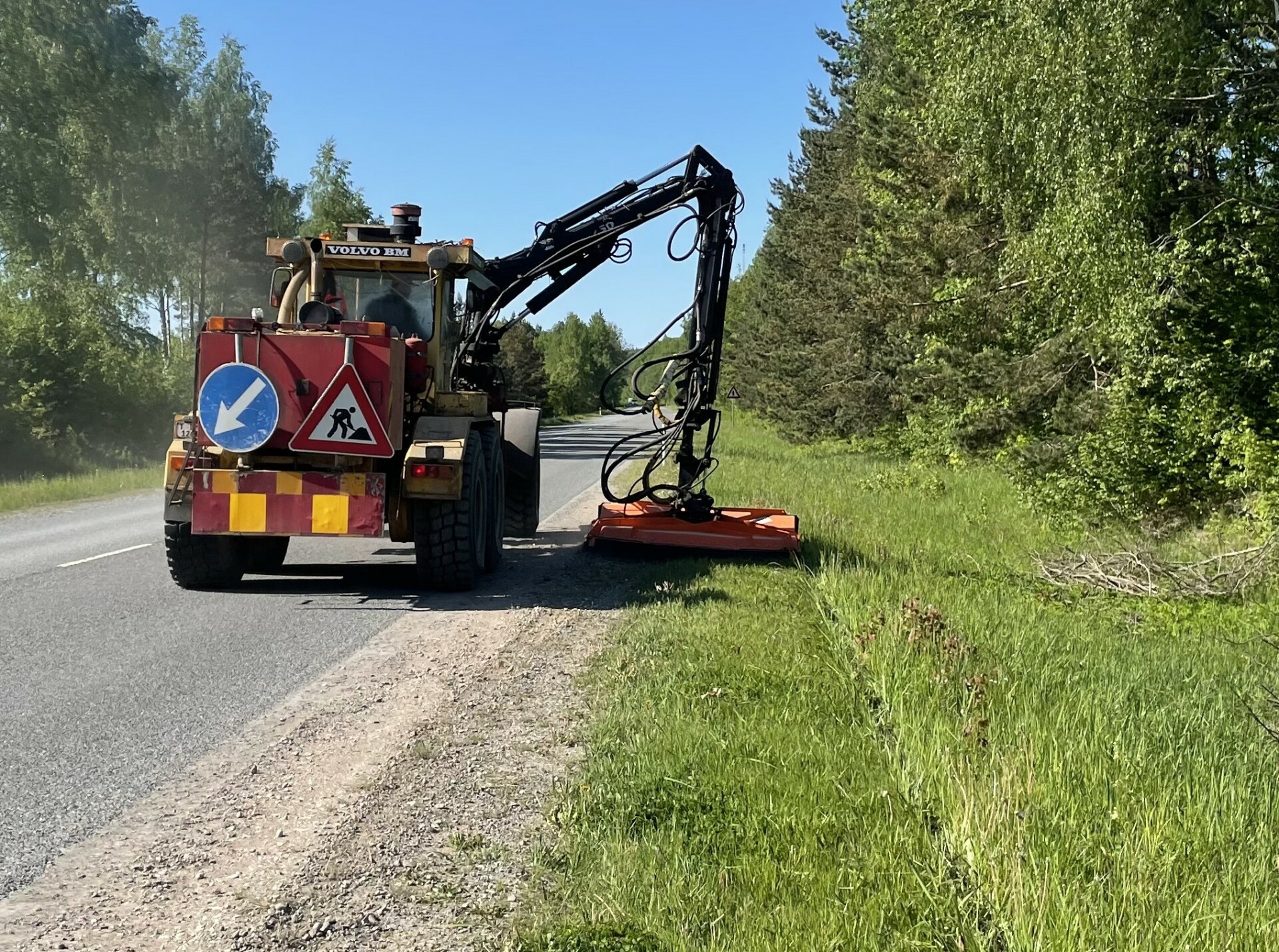 RCH E-Spider ketjumurskainpää tienvarsiniittoon - Image 2