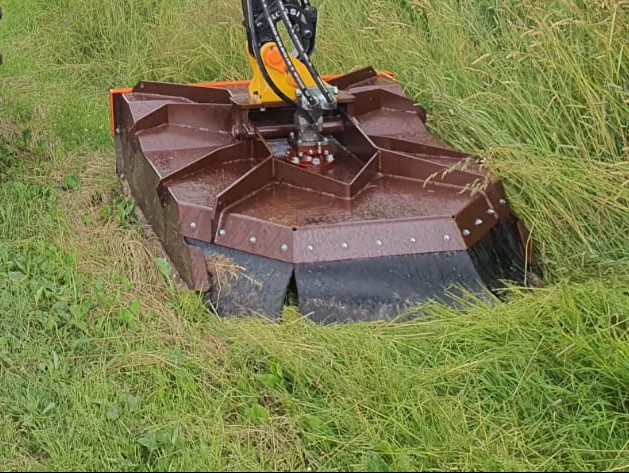 RCH E-Spider ketjumurskainpää tienvarsiniittoon - Image 5